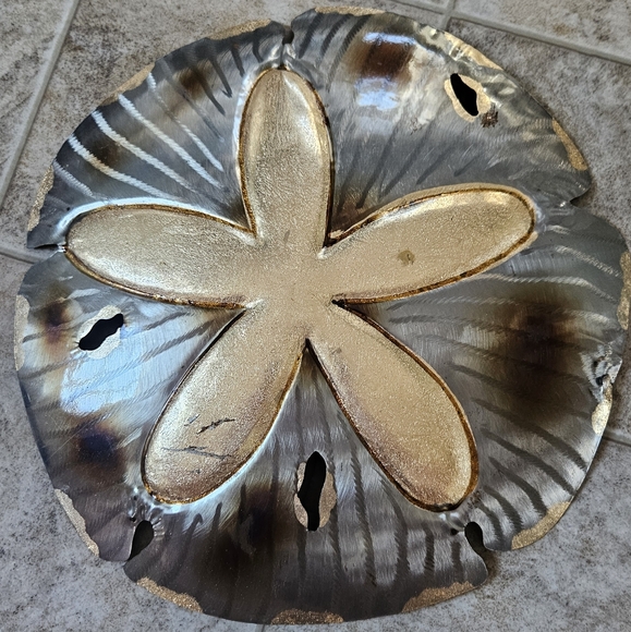 Metal Sand Dollar Wall Decor - Picture 1 of 11